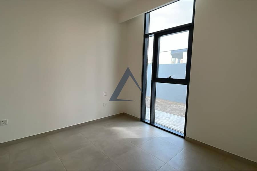 Brand New | Prime Location | Vacant - Image 16