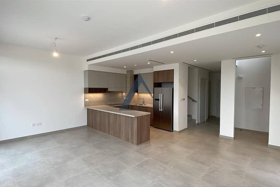 Brand New | Prime Location | Vacant - Image 17