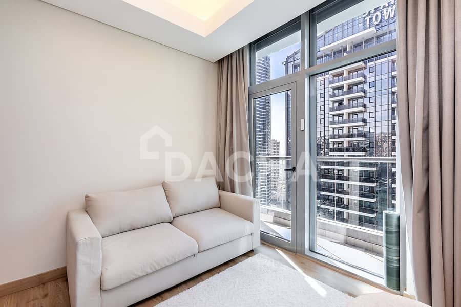 Upgraded | Vacant | High Floor - Image 11