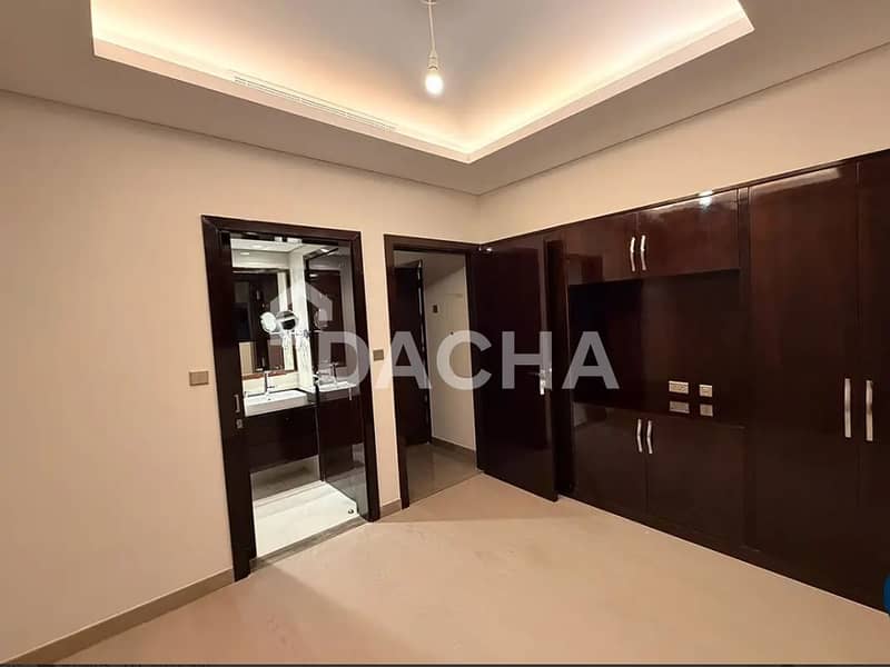 Full Golf View | Single Row | Semi Furnished - Image 10