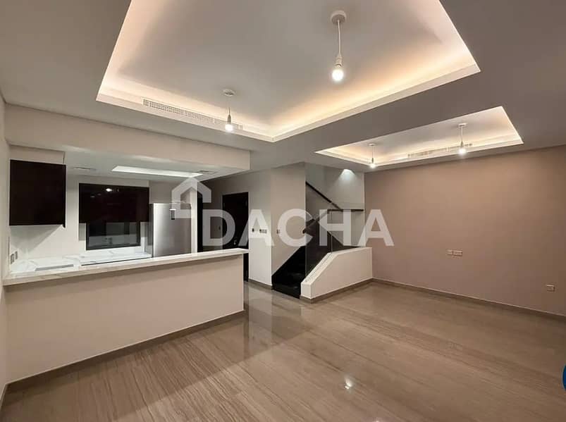 Full Golf View | Single Row | Semi Furnished - Image 14