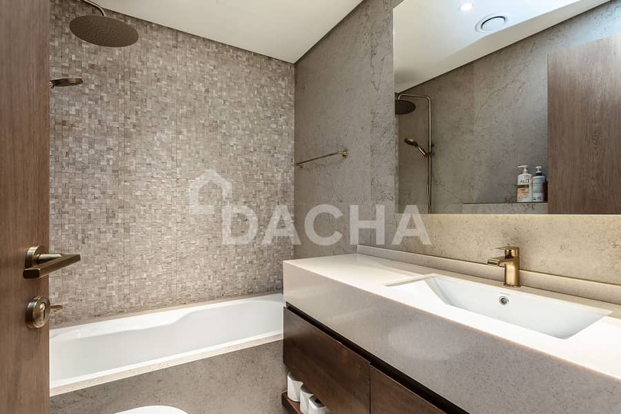 Upgraded | Vacant | High Floor - Image 14