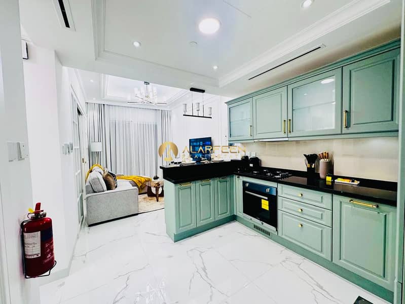 Fully Furnished | Pool View | High Floor | 1BHK - Image 6