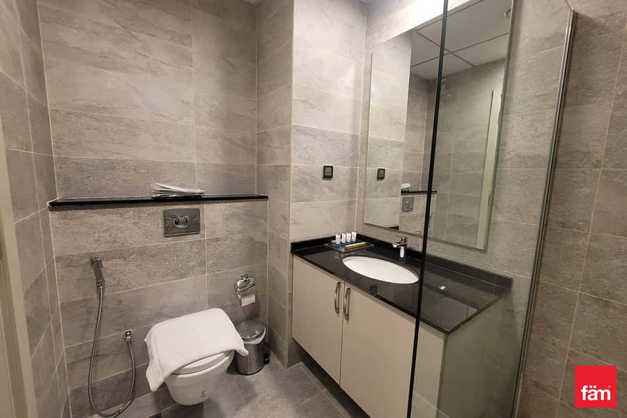 Open Park View I Closed Kitchen I Ready To Move - Image 10