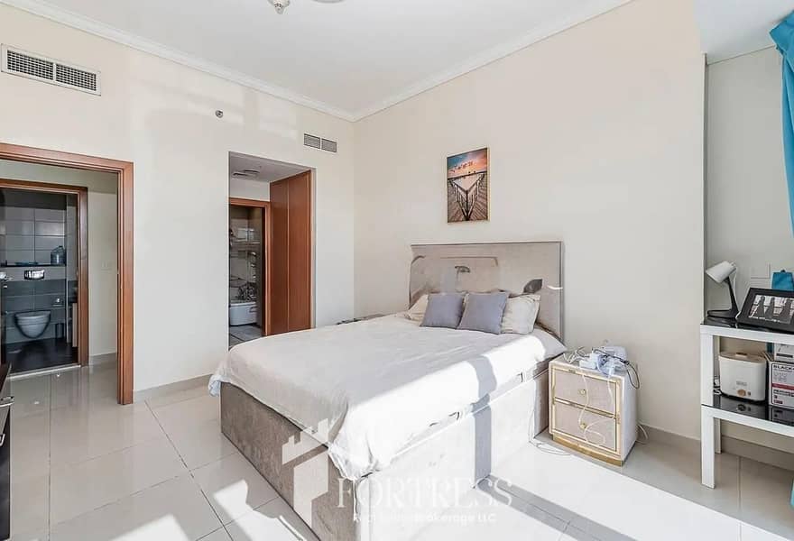 FULLY FURNISHED | HIGH FLOOR | VACANT - Image 7