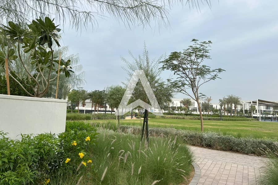 RESALE | 4BR + Maid's Room | On the Park - Image 21