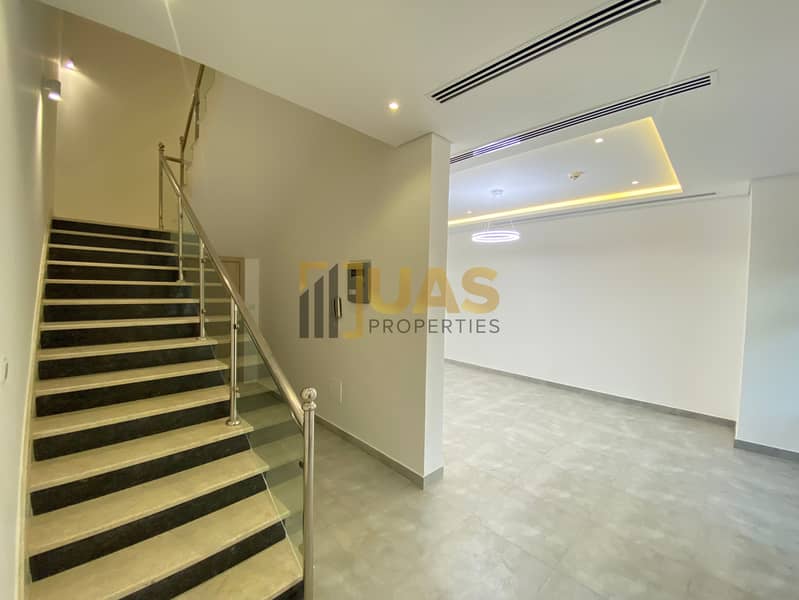 Huge Layout | Maidroom | Prime Location | Exquisite Finishing - Image 13