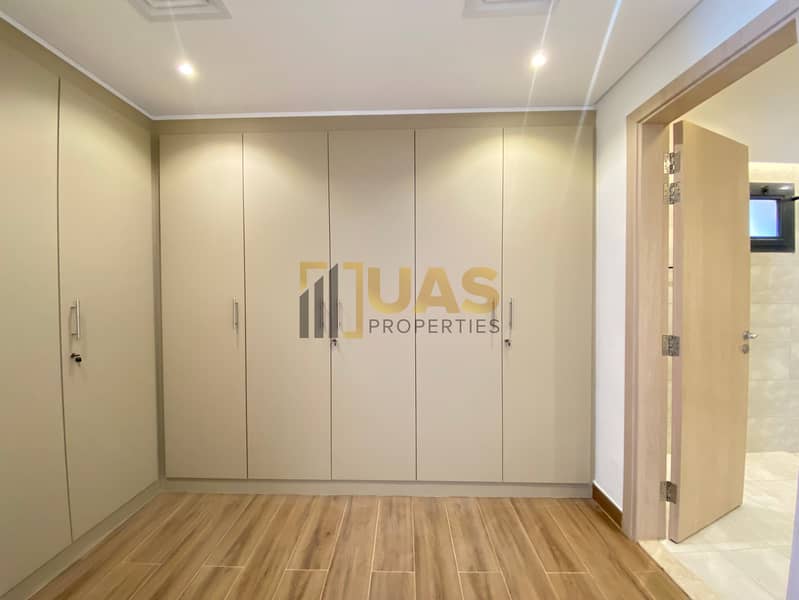 Huge Layout | Maidroom | Prime Location | Exquisite Finishing - Image 21