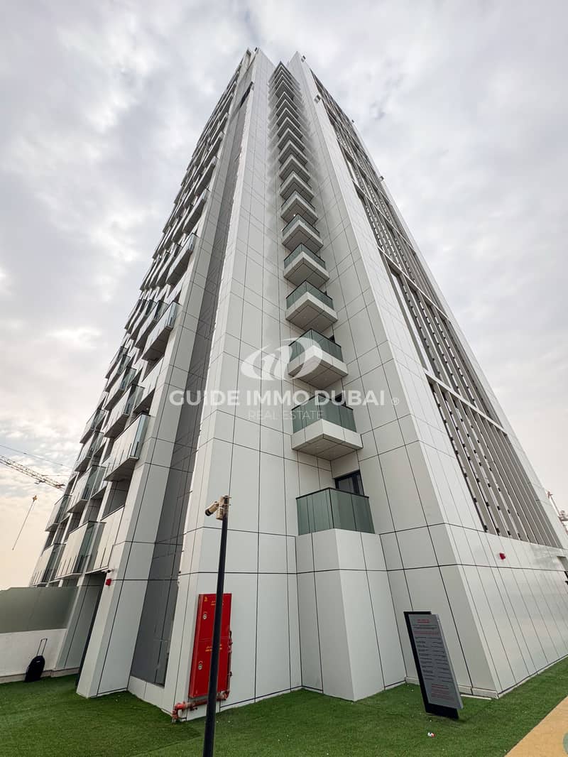 Modern Luxury | Fully Furnished | Spacious | Ready to Move - Image 6