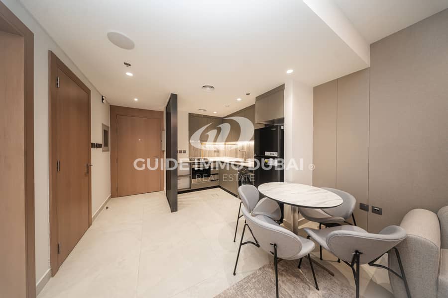 Modern Luxury | Fully Furnished | Spacious | Ready to Move - Image 11