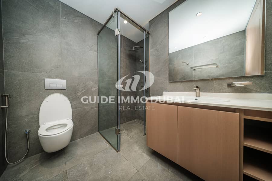 Modern Luxury | Fully Furnished | Spacious | Ready to Move - Image 23