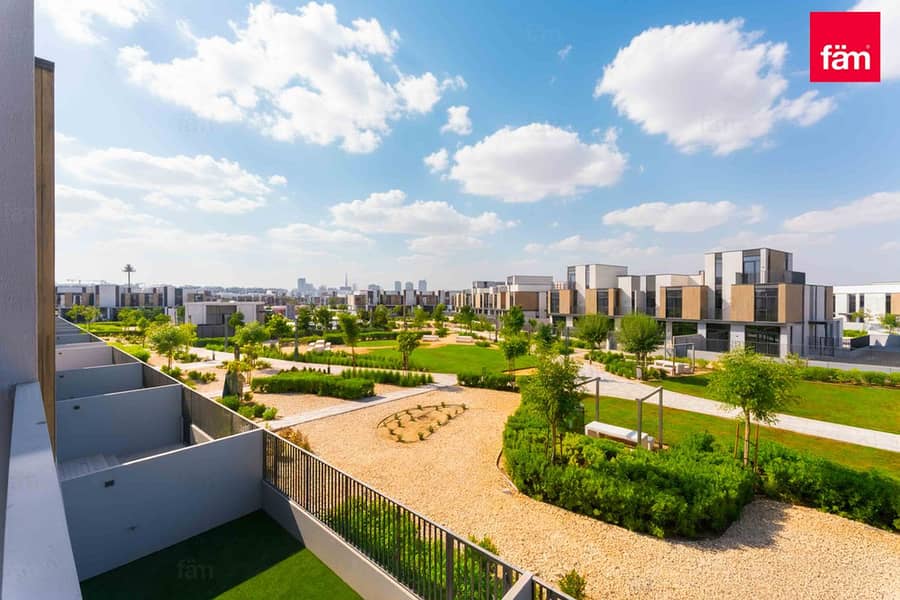 Ranim Premium Location Park Facing | Brand New - Image 14