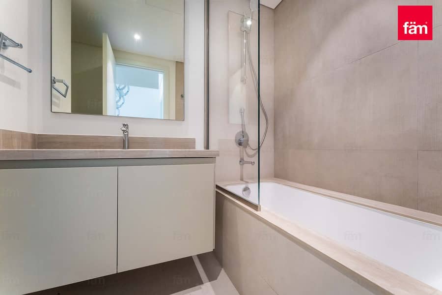 Ranim Premium Location Park Facing | Brand New - Image 21