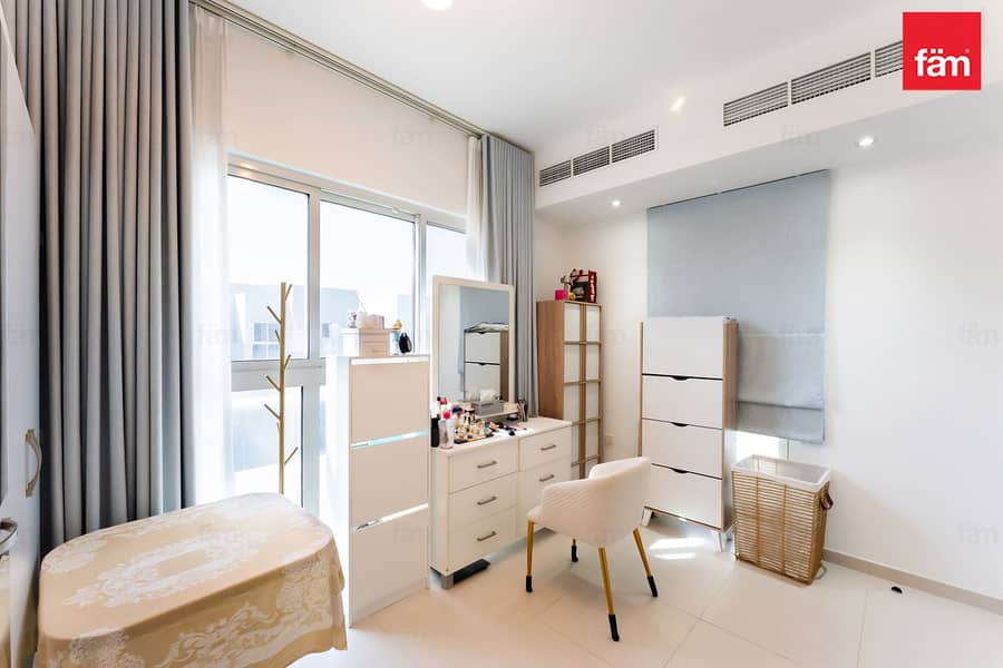 Modern 4 Bedroom |Townhouse | Private Garden - Image 17