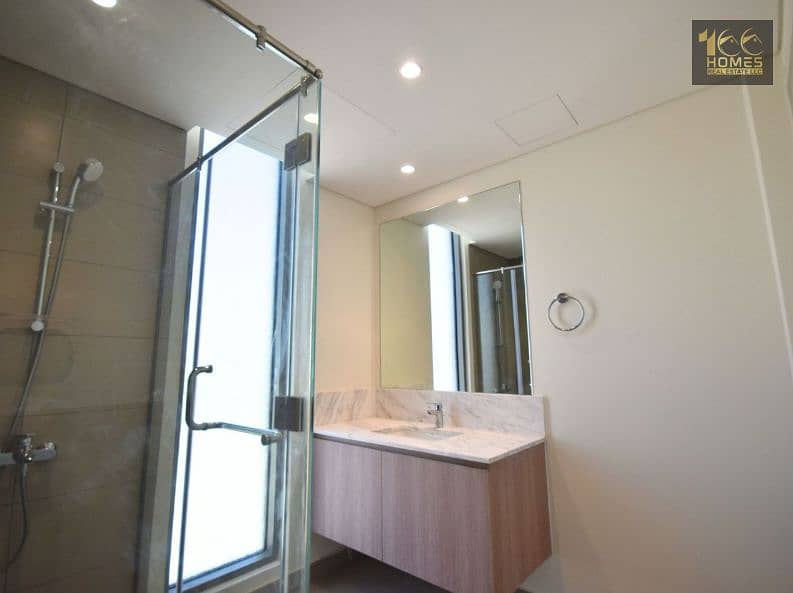 Luxurious | Semi Detach | Fully Maintained | High End Ameneties