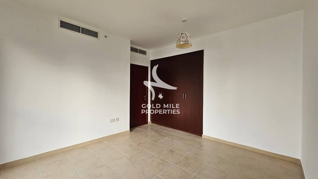 Ready to Move - Sea View - Spacious 3 bedroom Layout - Image 11