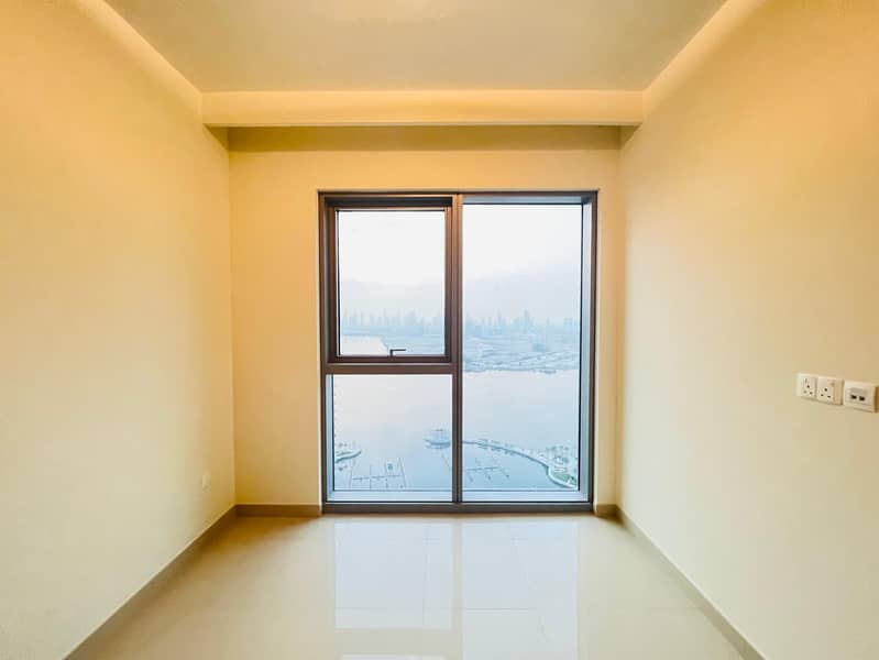 STUNNING VIEW OF DUBAI CREEK & BURJ KHALIFA 3-BEDROOM PLUS MAID - Image 16