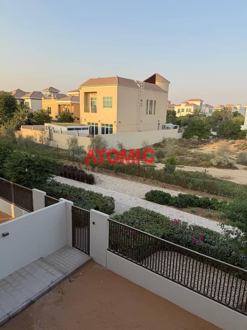 Vacant | Single Row | Park View | Keys Are In Hand - Image 11