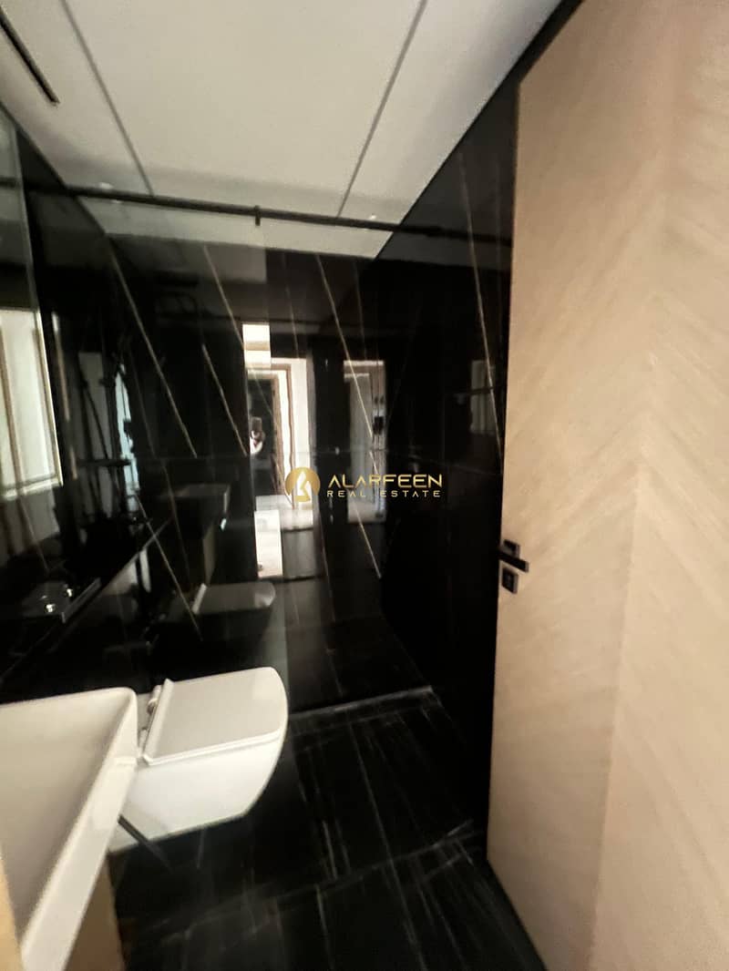 1 bhk Apartment | with best ammenities | Marina View - Image 15