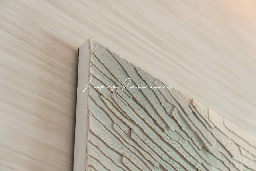 Exquisite Private Home by Award-Winning Designer - Image 19