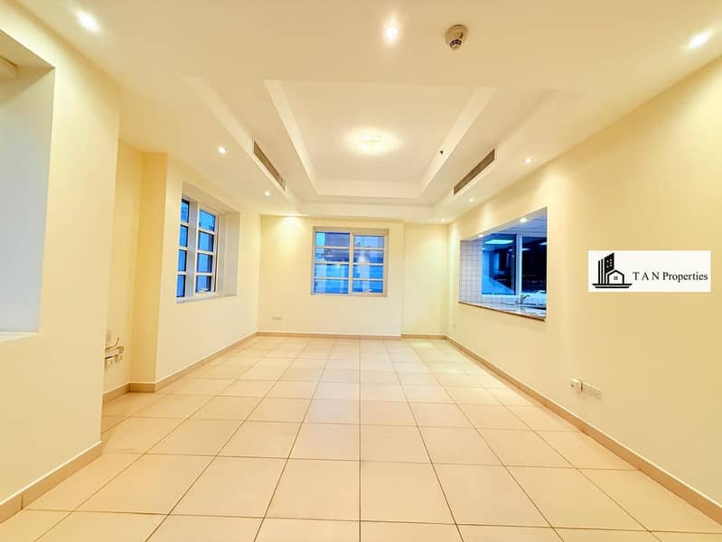 Chiller Free | Spacious with Kitchen Appliances | All Amenities - Image 6