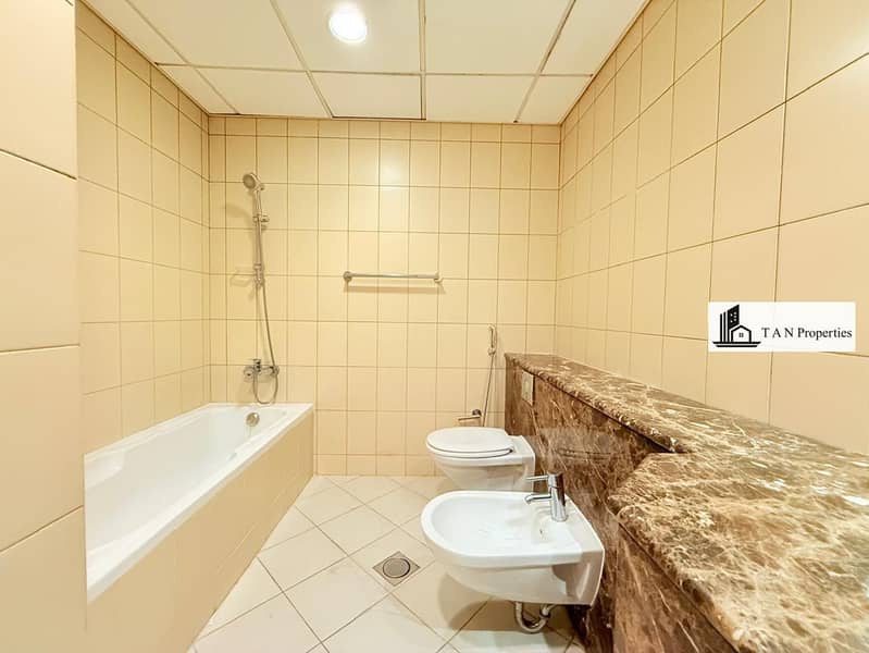 Chiller Free | Spacious with Kitchen Appliances | All Amenities - Image 20