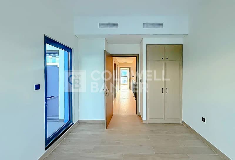 Ready To Move | 4 Cheques | Hot Deal