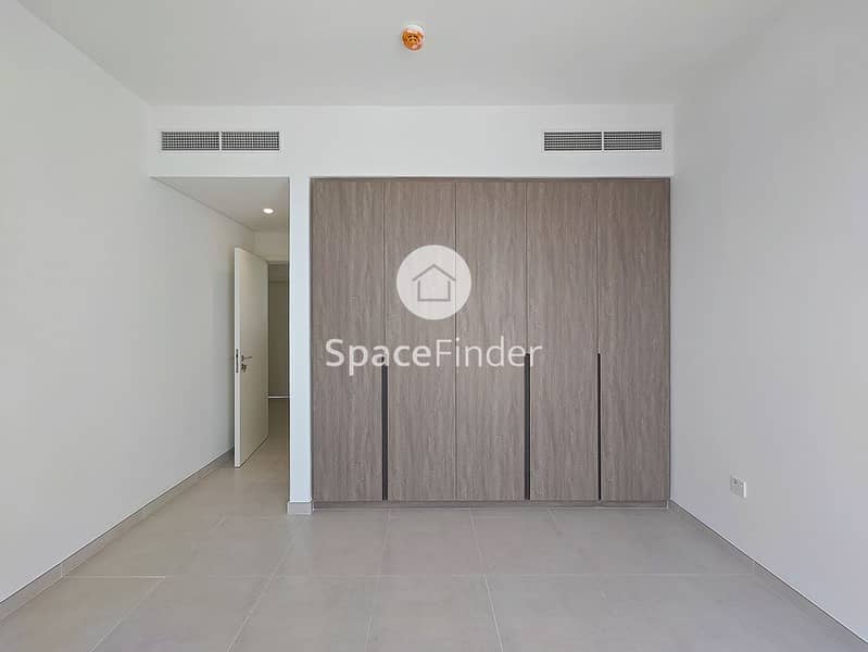 Spacious 3 Bed+Maid Villa | Vacant | Great Investment - Image 12