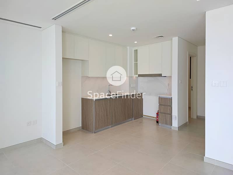 Spacious 3 Bed+Maid Villa | Vacant | Great Investment - Image 14