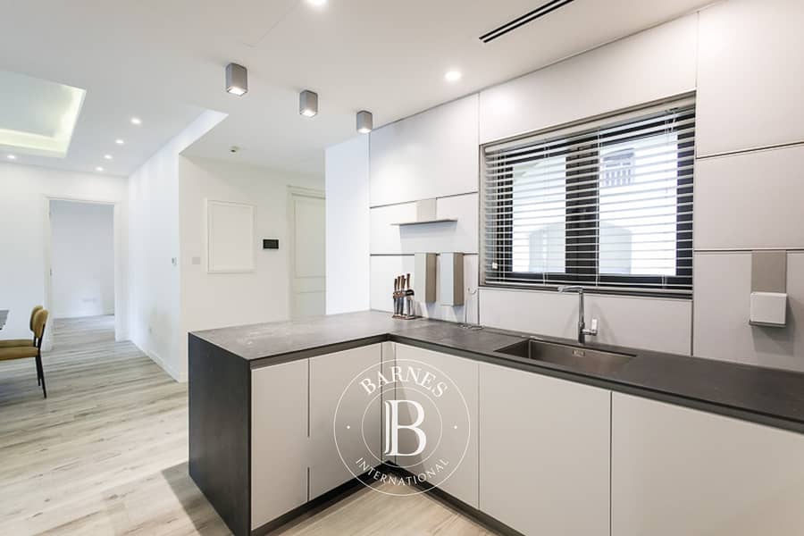 Fully Renovated | New AC and Piping | Vacant - Image 6