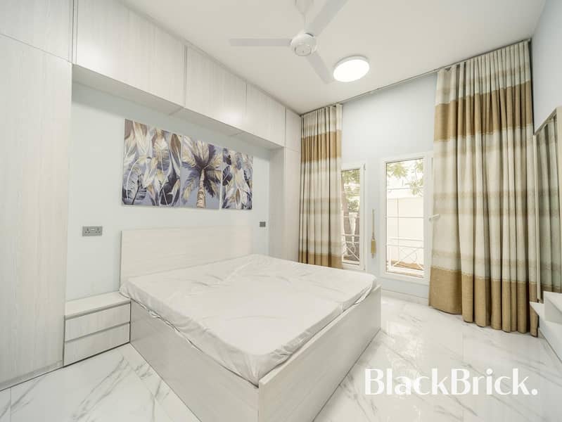 Upgraded Stand Alone Villa | Near pool and Park - Image 9