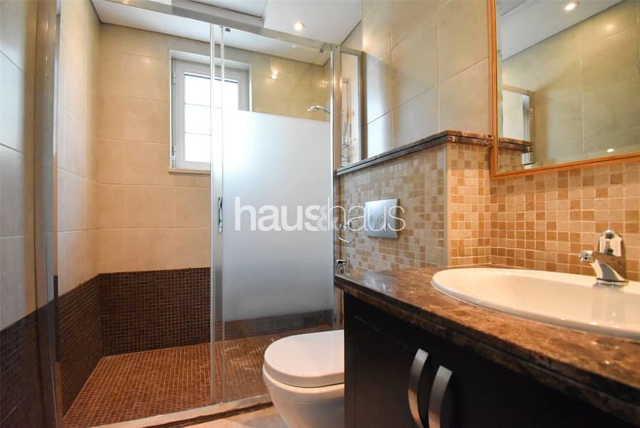 Legacy Small | Private Pool | 3 BR + Maid - Image 7