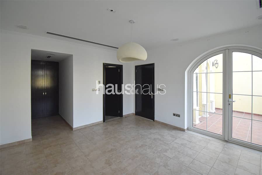 Legacy Small | Private Pool | 3 BR + Maid - Image 8