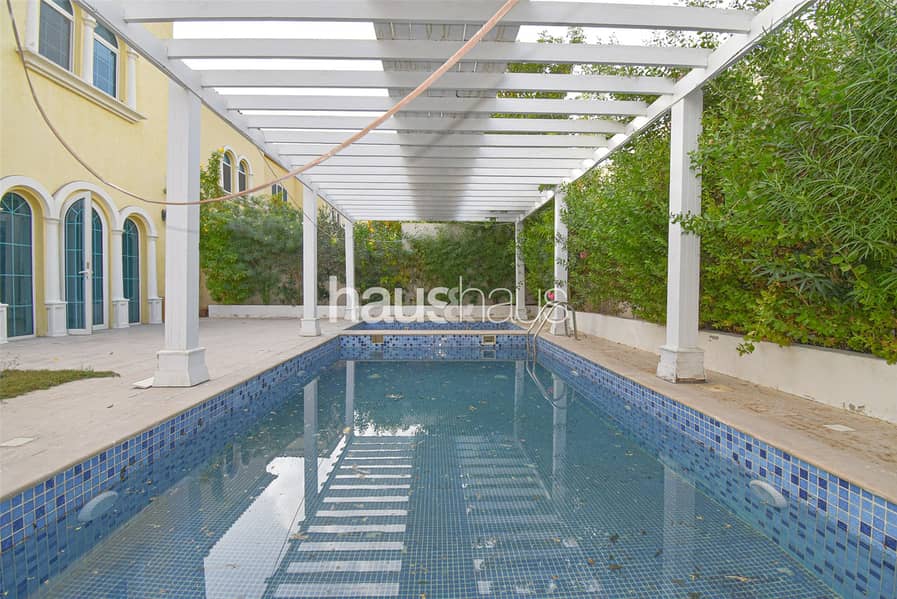 Legacy Small | Private Pool | 3 BR + Maid - Image 13