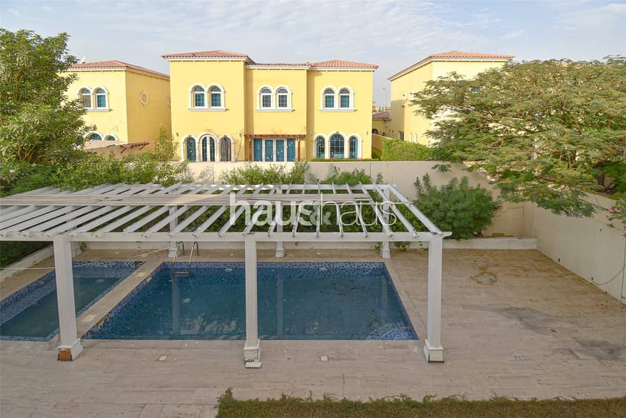 Legacy Small | Private Pool | 3 BR + Maid - Image 14