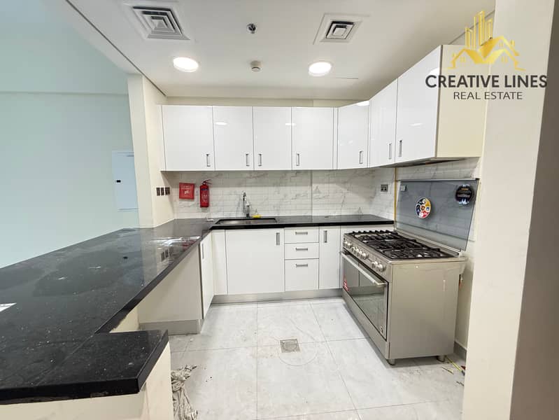 Very specious 1Bedroom// Ready to move inn// All amenities// Gass free