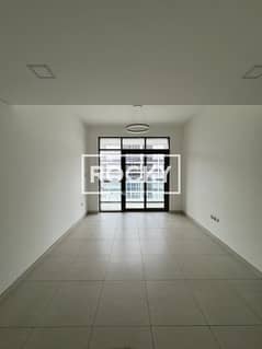 شقة في بناية الحباي 4،السطوة 1 غرفة 89000 درهم - 13732629