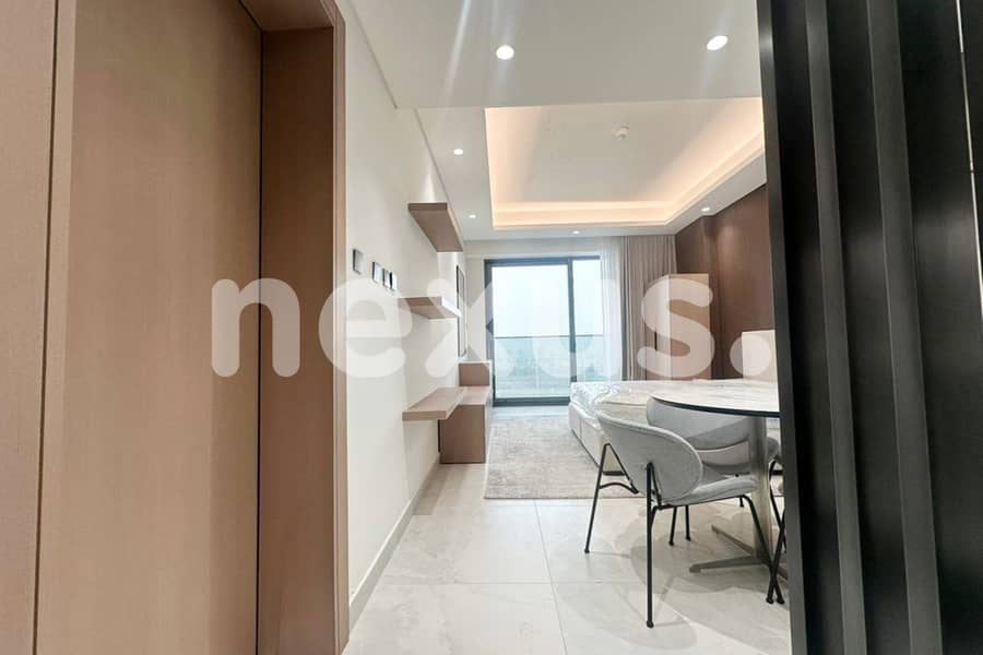 PARK AND VILLA VIEW | VACANT | BRAND NEW