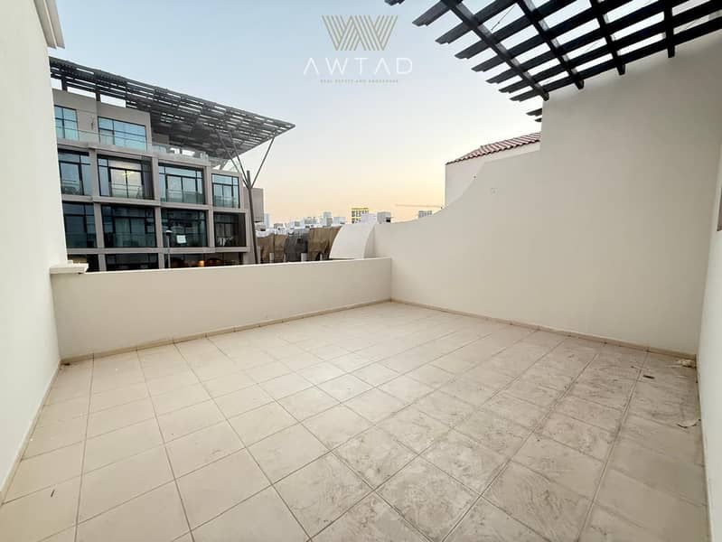 Ready To Move | Close Kitchen | 3Bed Plus Maids - Image 25