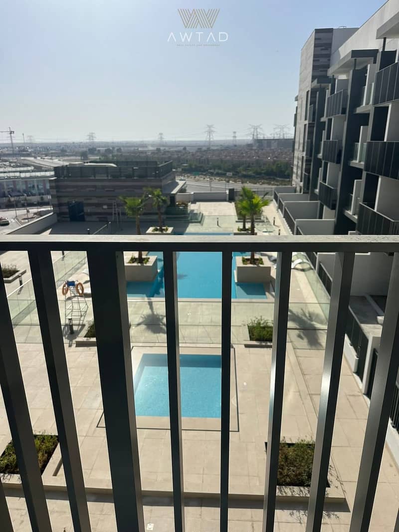Fully-Furnished |Stunning Pool View| 2 Balconies