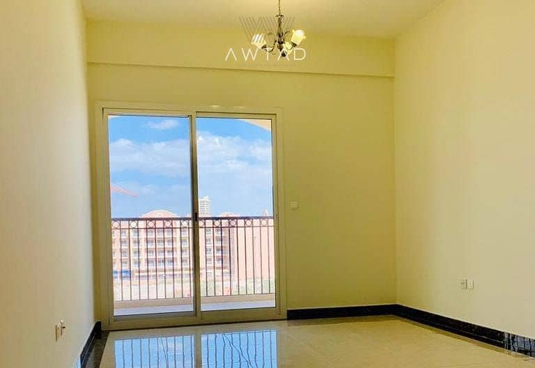 Vacant and Ready | Unique Layout | Chiller Free