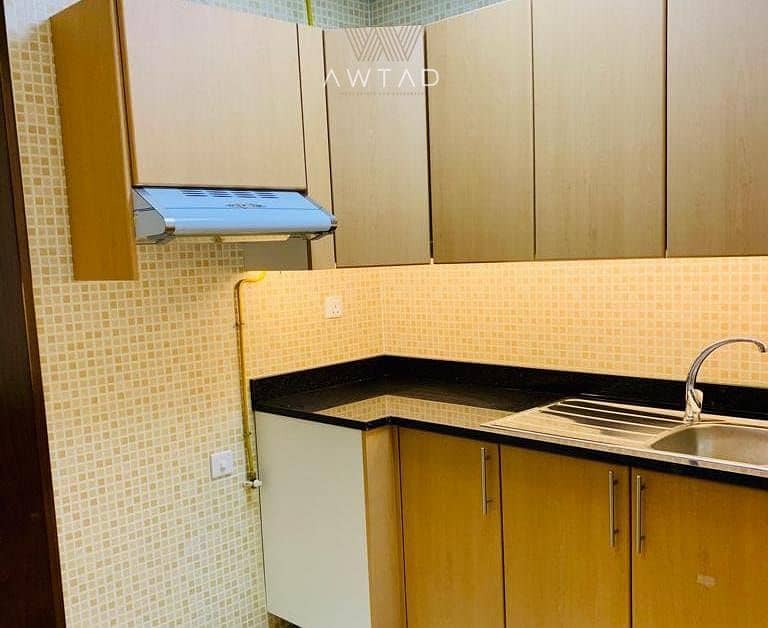 Vacant and Ready | Unique Layout | Chiller Free