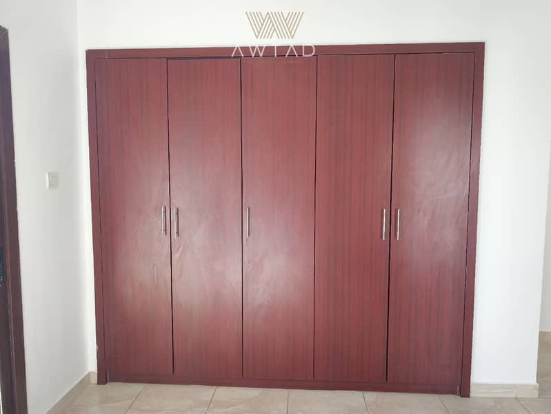 Ready to Move in | Huge Layout | Community View - Image 6