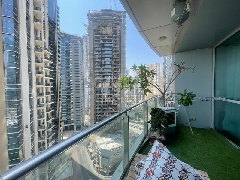 Marina View | Fully Upgraded | Vacant - Image 12