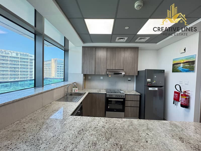 CHILLER FREE// 1 BEDROOM APPARTMENT// HUGE SIZE// READY TO MOVE