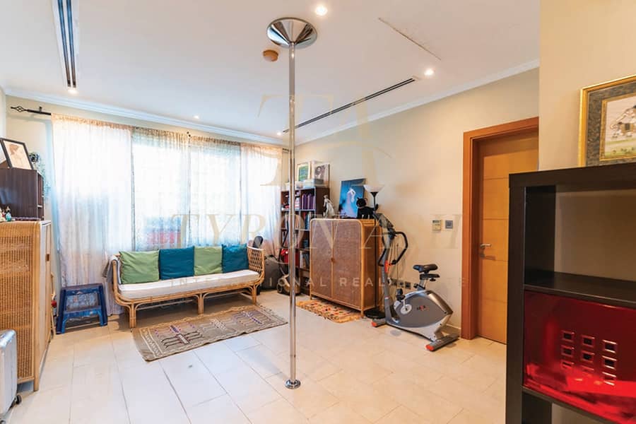 Close To Park | Renovation Project | Unfurnished - Image 14