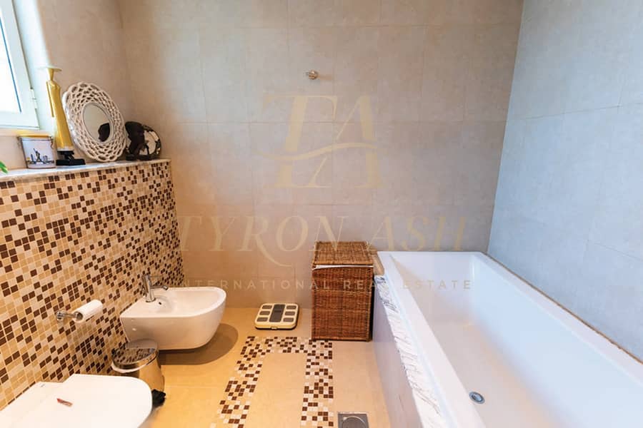 Close To Park | Renovation Project | Unfurnished - Image 22