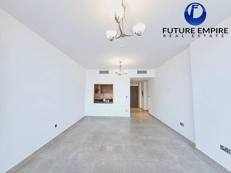 Luxurious 2BHK + Maids | Laundry Space | Gym Pool Parking