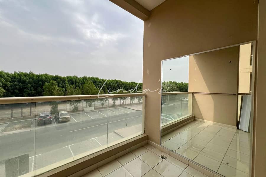 Upgraded | Open View | Chiller Free - Image 10