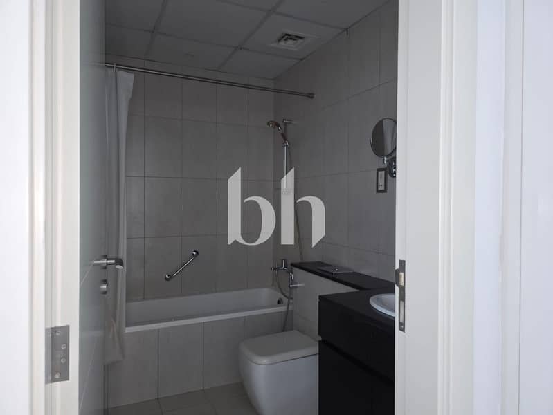 Fully Furnished | Vacant NOW | Spacious Layout - Image 19